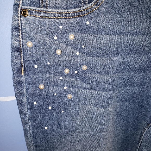 Womens Jeans - Picture 4 of 8